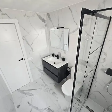 Appartement Dream 1 Bedroom Terrace Dining Pool